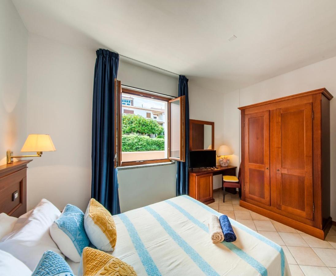 Casa Vacanze Il Grecale-A Pochi Passi Dal Mare Daire Castelsardo Dış mekan fotoğraf