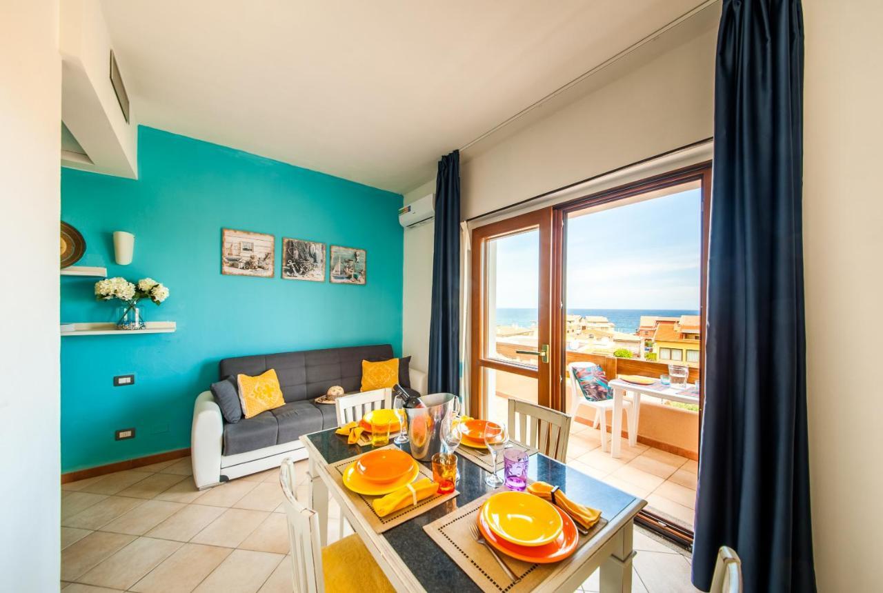 Casa Vacanze Il Grecale-A Pochi Passi Dal Mare Daire Castelsardo Dış mekan fotoğraf