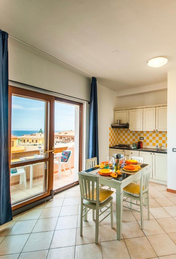 Casa Vacanze Il Grecale-A Pochi Passi Dal Mare Daire Castelsardo Dış mekan fotoğraf